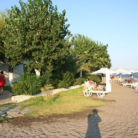 אמרינתוס Posidonia Pension מראה חיצוני תמונה