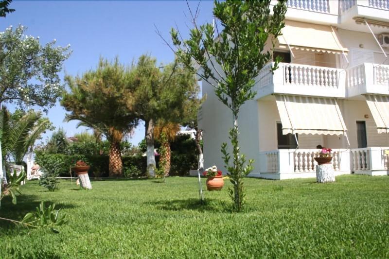אמרינתוס Posidonia Pension מראה חיצוני תמונה