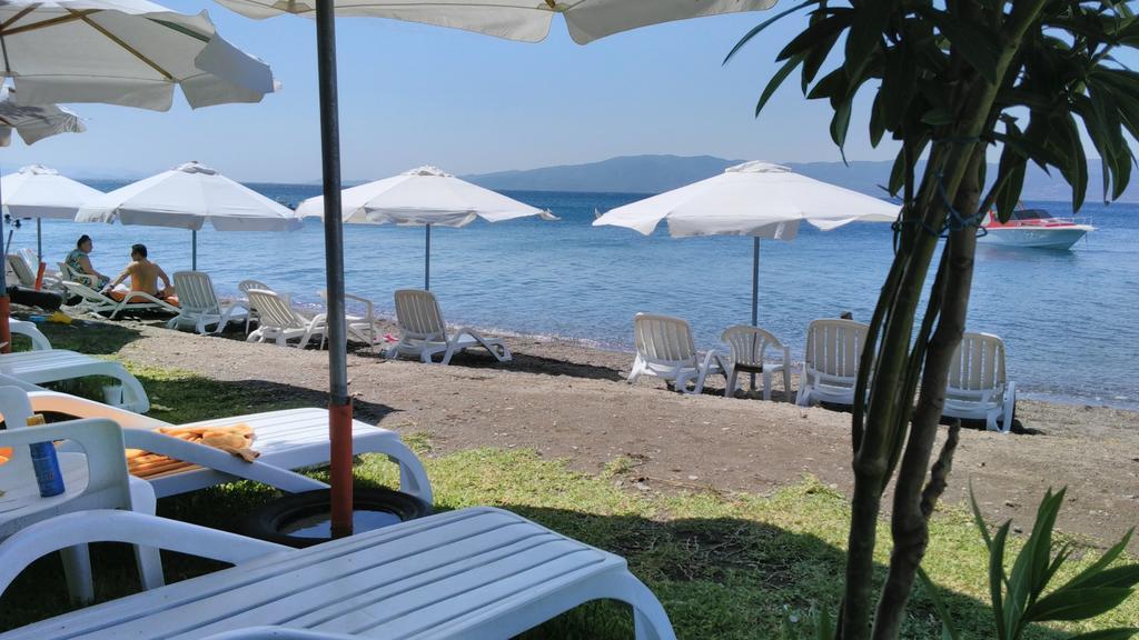 אמרינתוס Posidonia Pension מראה חיצוני תמונה